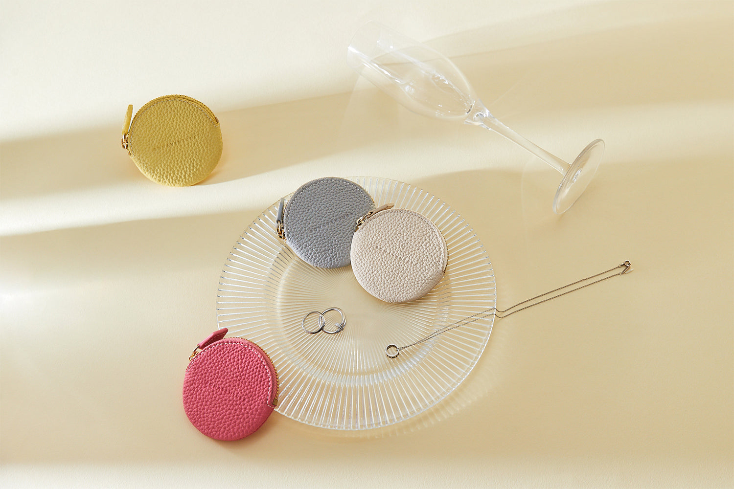 ラウンド コインケース シュリンクレザー