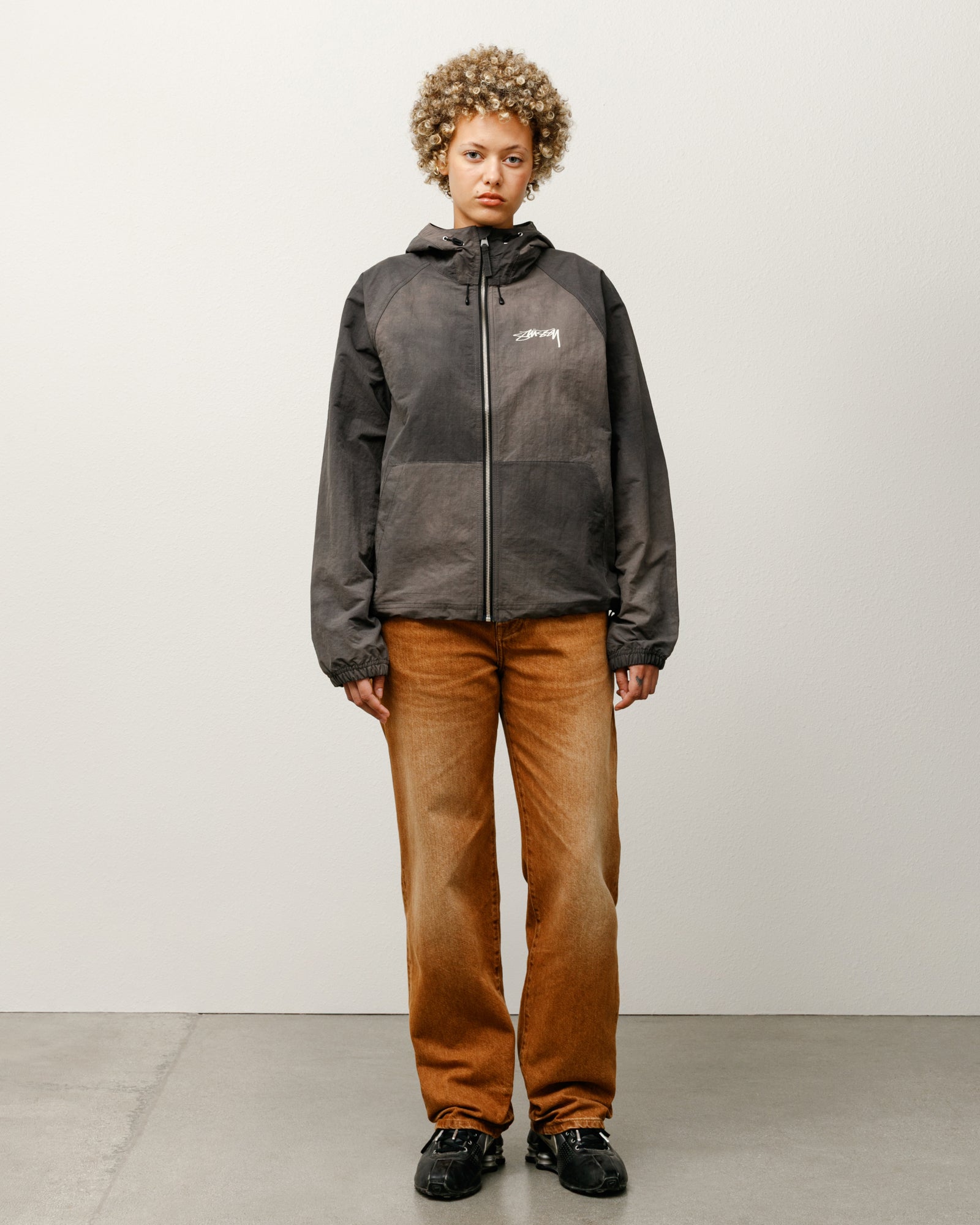 Beach Shell Wave Dye – Black | Outerwear | Stüssy Japan