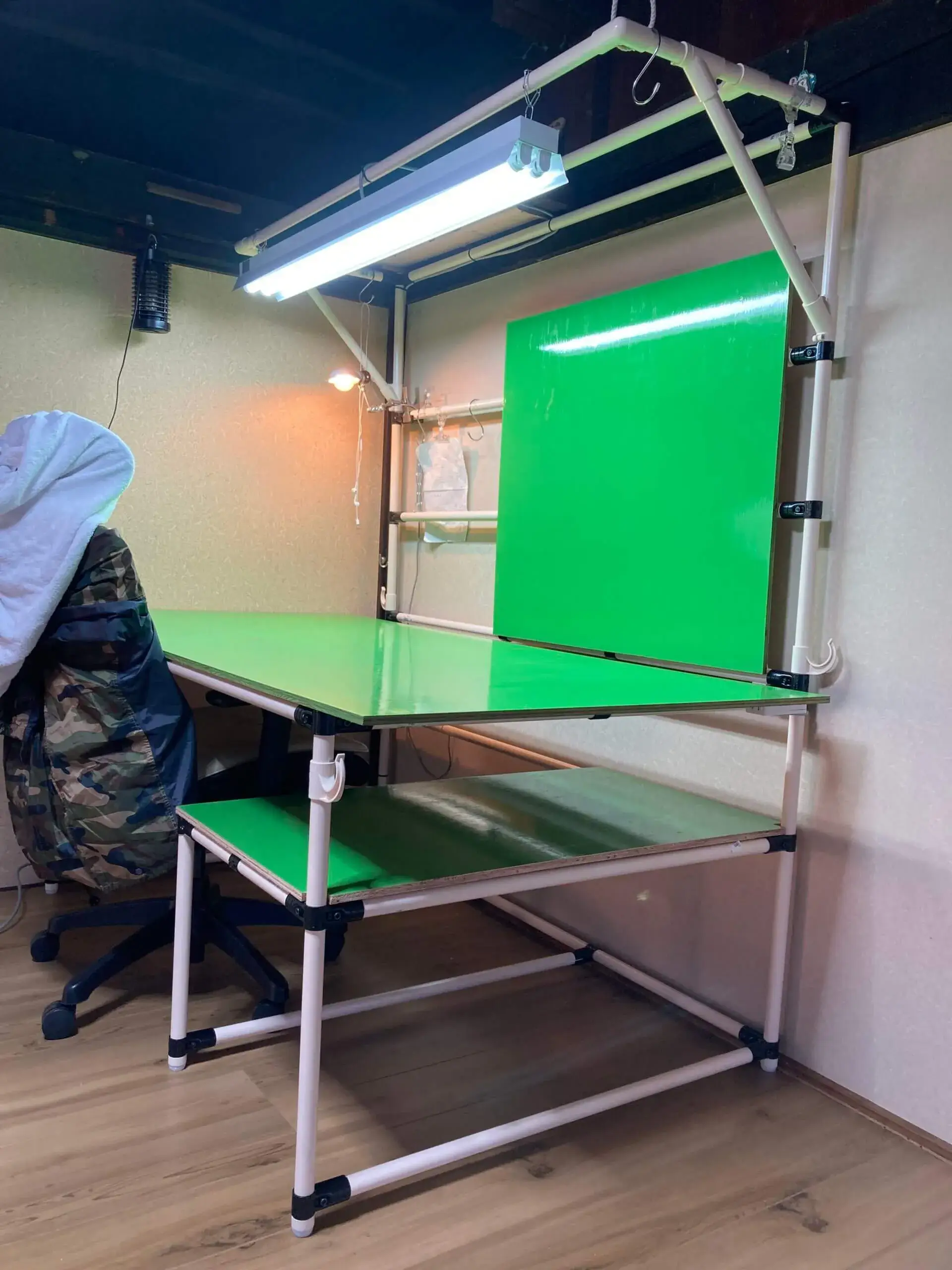 イレクターパイプで高強度棚を簡単DIY！必要な部品も全て解説 | 100均