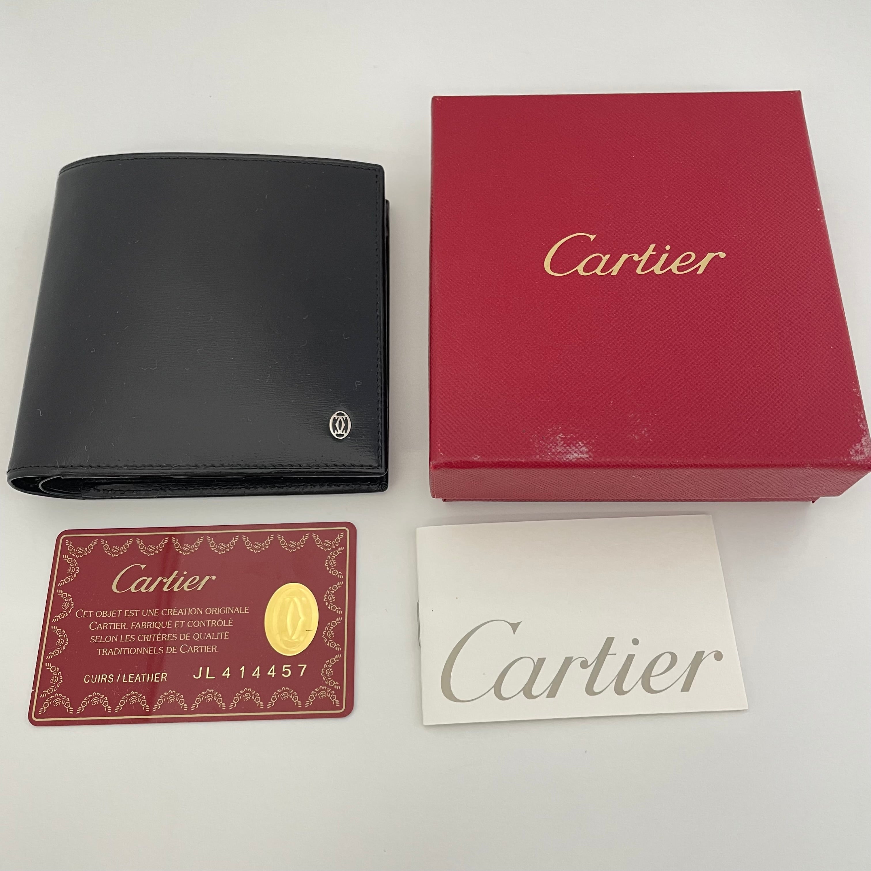 送料無料】 Cartier（カルティエ）パシャ ドゥ カルティエ 二つ折り