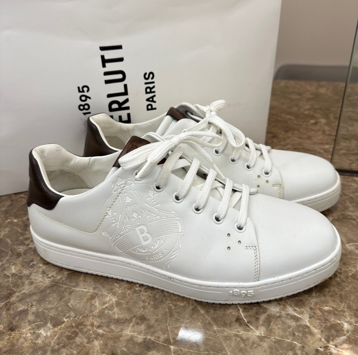 BERLUTI ベルルッティ レザースニーカー】をお買取りさせていただき