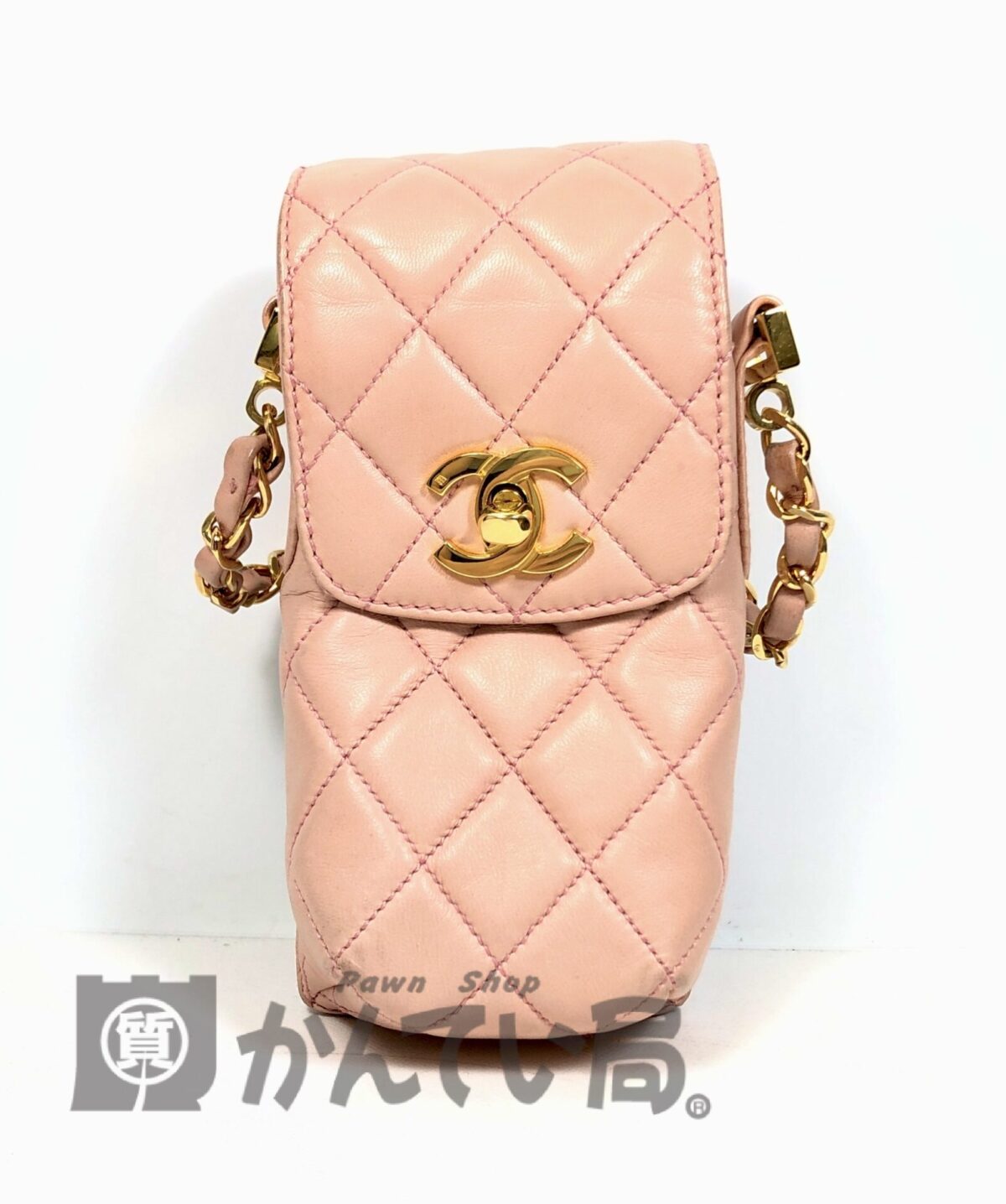 CHANEL マトラッセ ラムスキン ピンク 携帯ケース ショルダーバッグ を