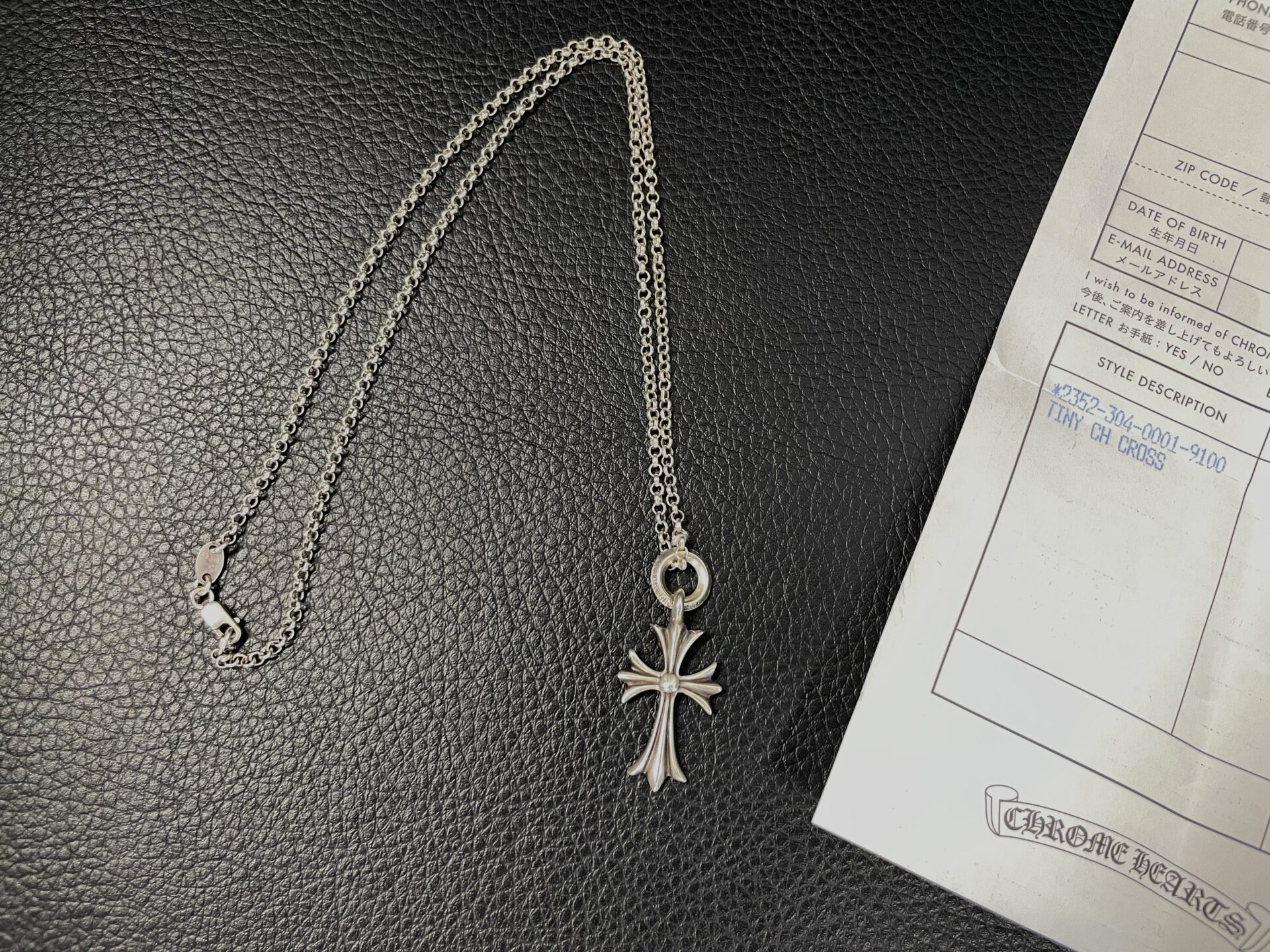 クロムハーツ【CHROME HEARTS】タイニー CH クロスチャーム ネックレス