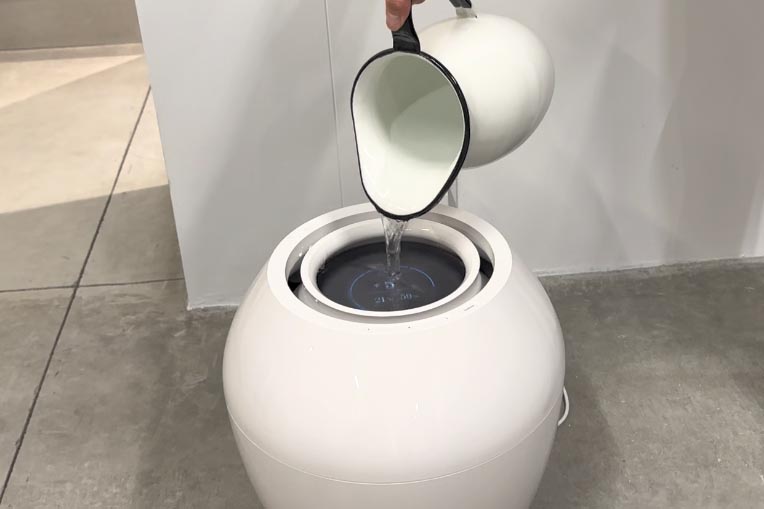 バルミューダ加湿器Rain、部屋になじむ佇まいで性能も進化 - 家電 Watch