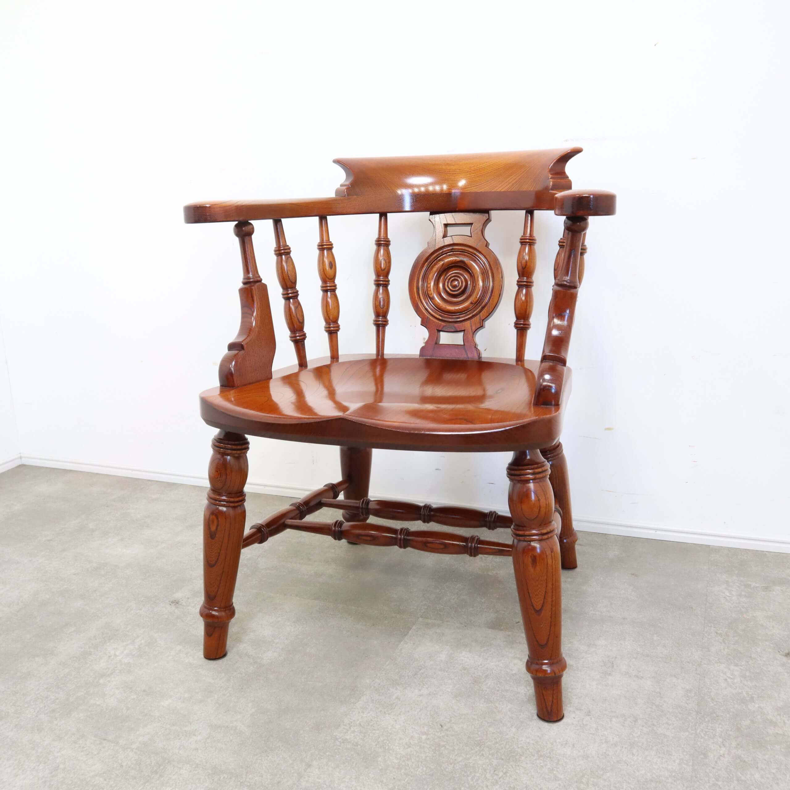 松本民芸家具 大キャプテンチェア（欅・本漆塗り）を買取りいたしまし