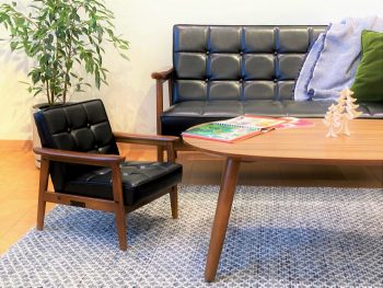 Kチェアミニ」のある暮らし – カリモク60オフィシャルショップ