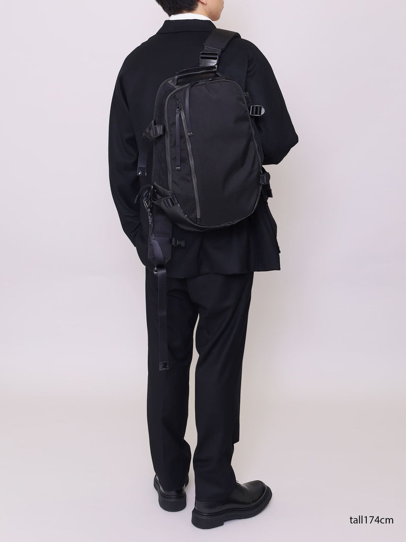 雨天も使い易いナイロンリュックサック designers backapck