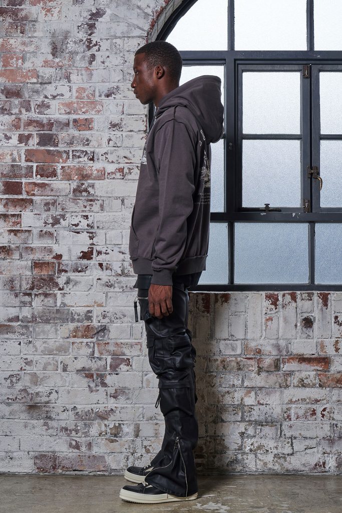 MLVINCE (メルヴィンス)初のグラフィックパーカーが入荷