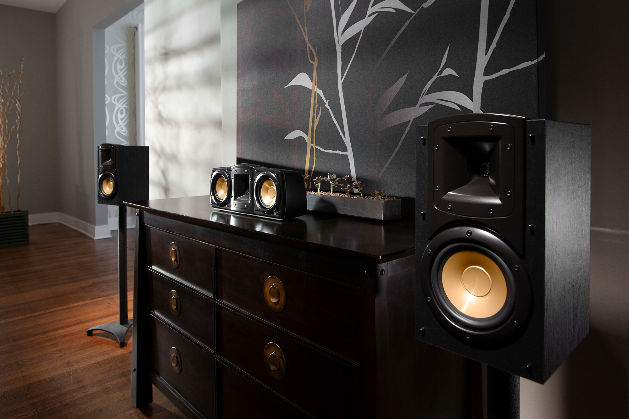 Klipsch | Synergy Black Label B-200 Bookshelf Speakers