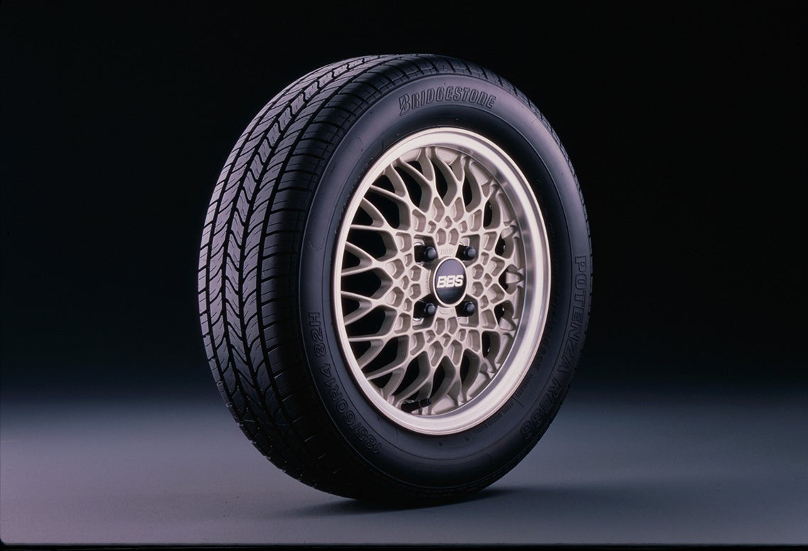 ロータス特製チューンを採用した異色のホットハッチ「いすゞ ジェミニ