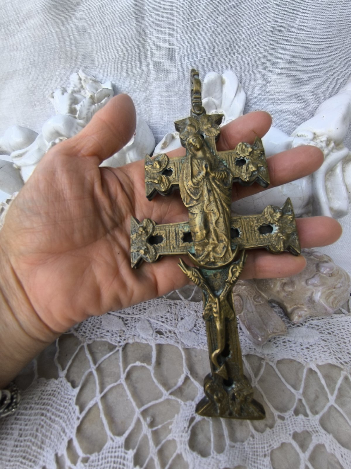 聖遺物入れ仕様キリスト磔刑十字架】【異形カラバカクロス】【片面