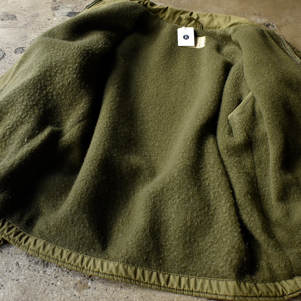 74 U.S.NAVY A-2 デッキジャケット ステンシル入り 250129H – LABORATORY®