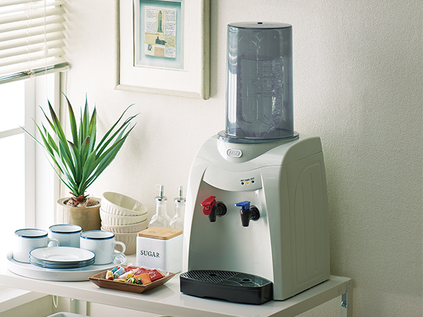 Toffy ウォーターサーバー【卓上型温冷両用タイプ】 K-WS1 | 株式会社