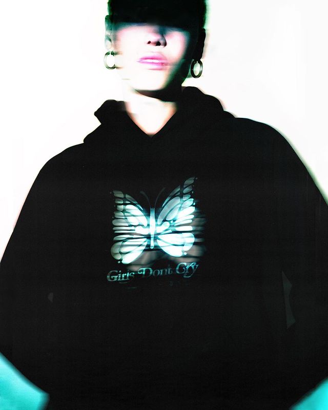 Girls Don't Cry x Needles コラボアイテム国内11/21(土)発売 | LEAK TOKYO