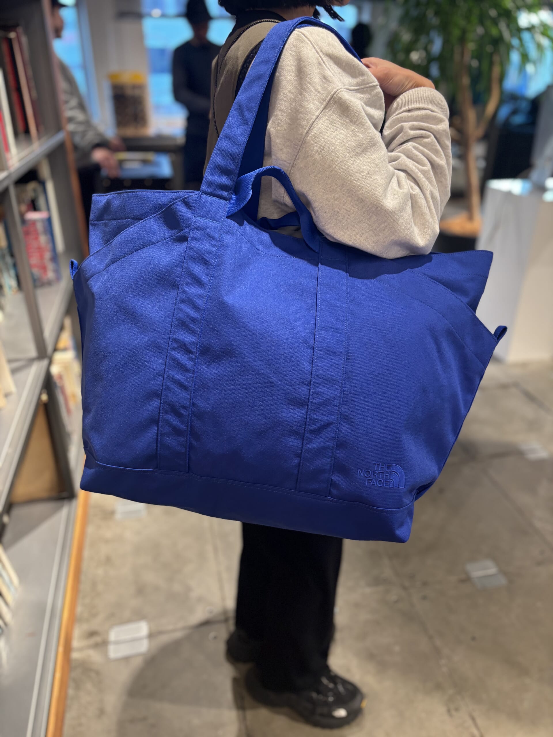 ボールアンドチェーン】クッキー缶デザインが可愛すぎる！カフェタナカ