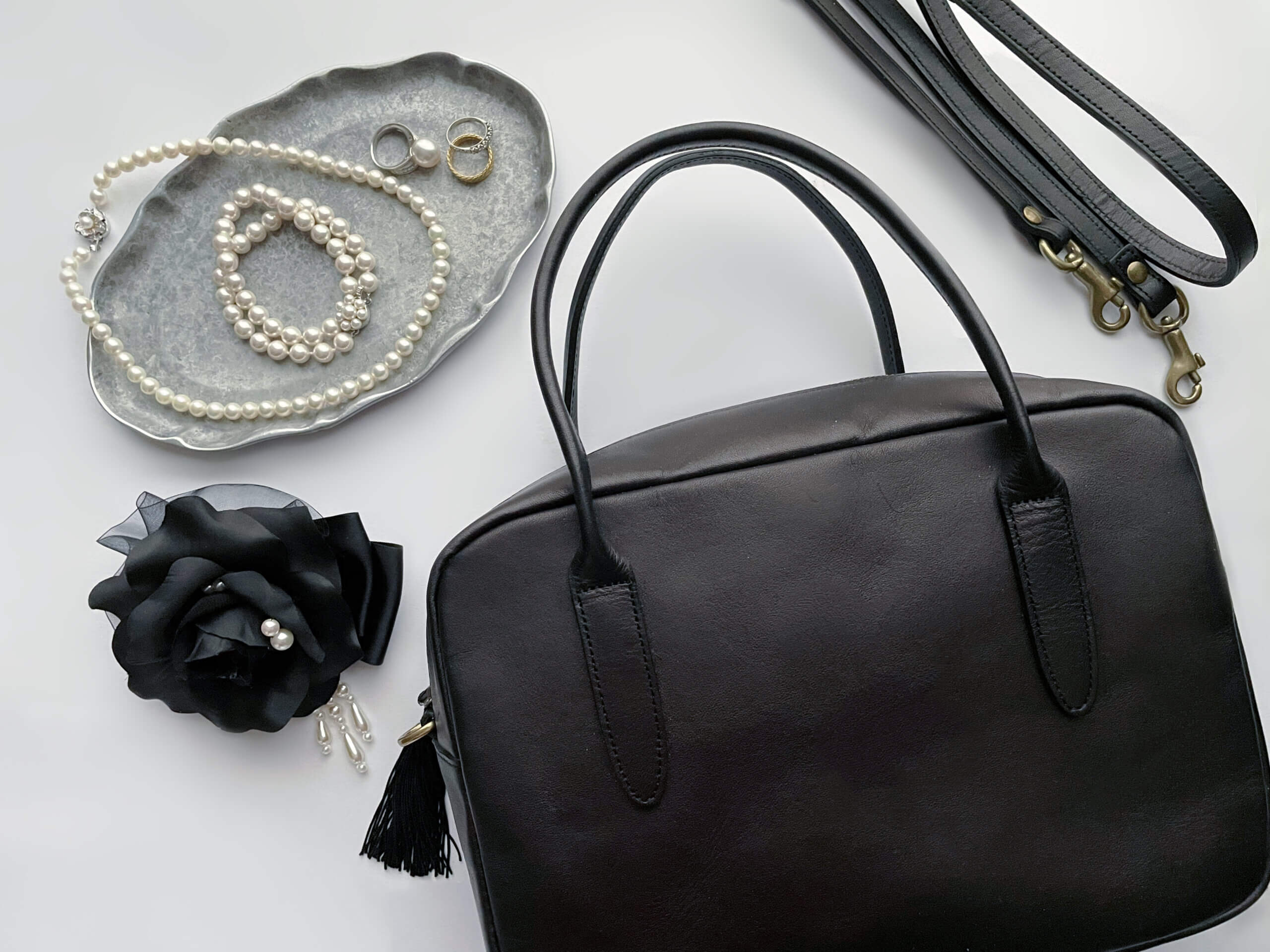 LISETTEの2WAY牛革バッグに一目惚れ♡フォーマルにもカジュアルにも