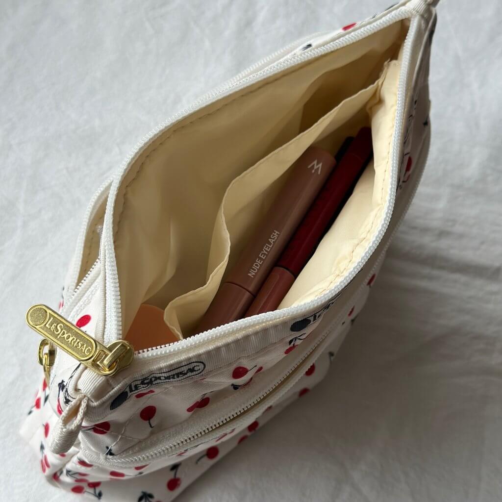 神崎恵さんコラボ】チェリー柄のレスポートサックポーチ♡ | LEE