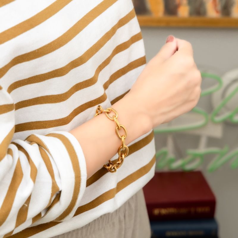 マグネティックチェーンブレスレット（ゴールド／シルバー