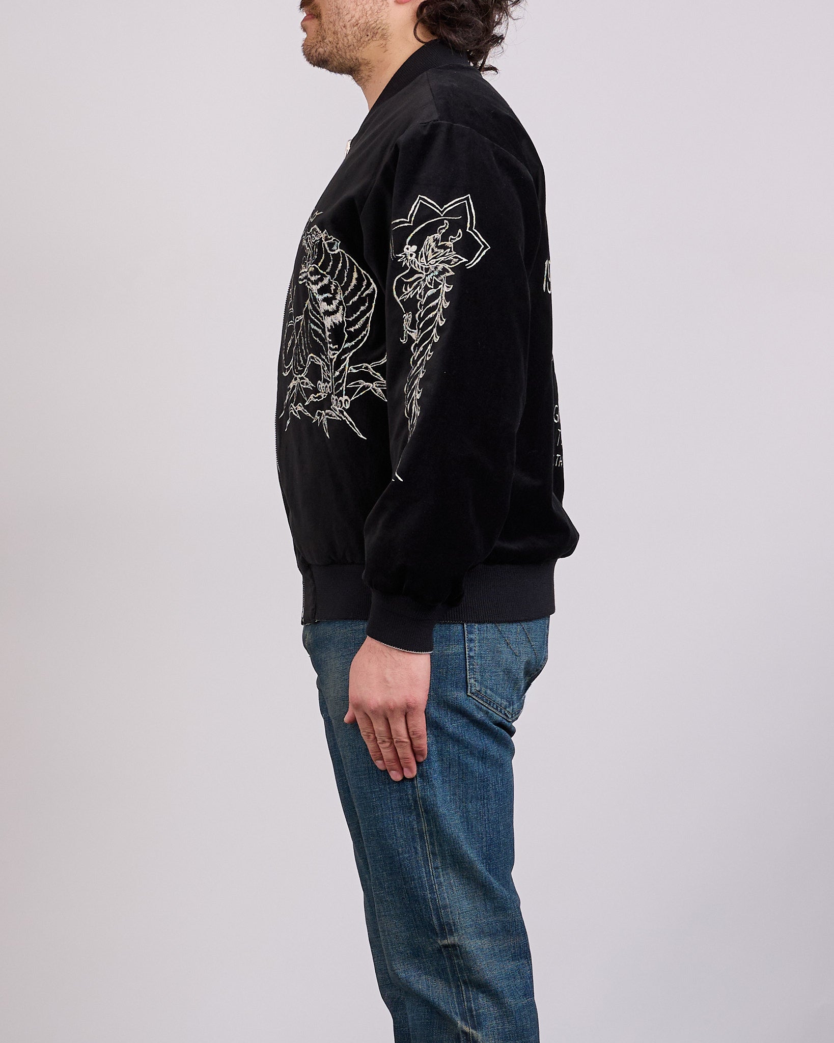 Neighborhood Souvenir Jacket Black – LESS 17