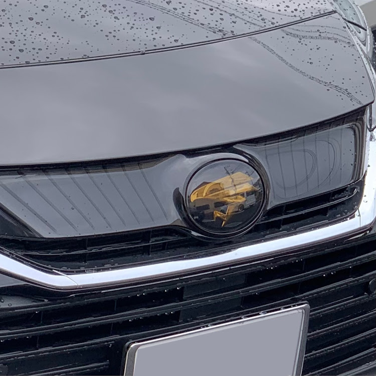 ハリアーの#トヨタ・ハリアー・カスタム・チュウヒ・エンブレム