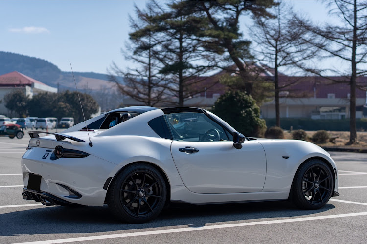 ロードスターRFのリアウイング・zymexxに関するカスタム事例｜車の