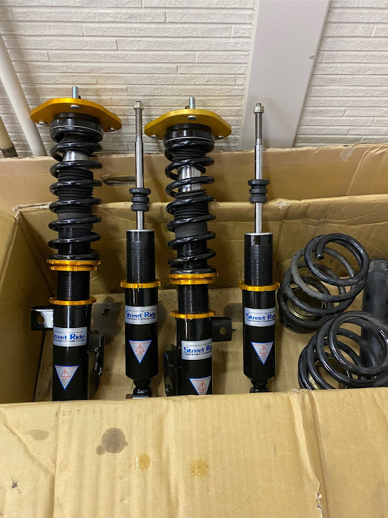 プリウスの車高調・ストリートライド車高調・30プリウスに関する