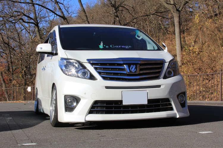 アルファードのキャンバープレート5度・キャンバーアダプター