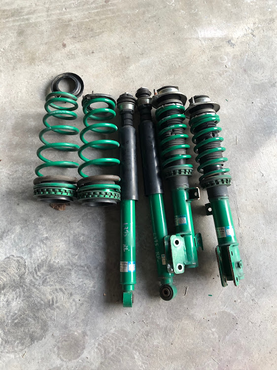 テインネジ式車高調 l375s TEIN（テイン） タント L375S 車高調