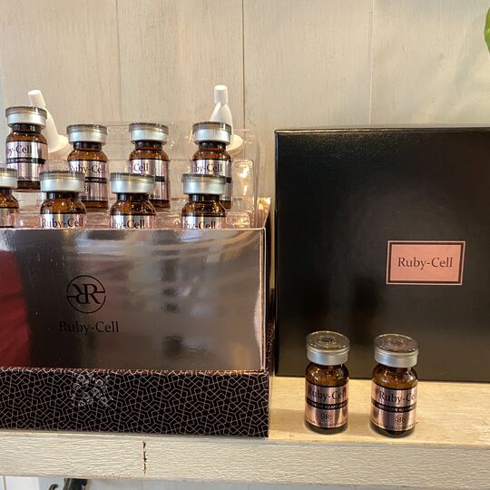 傷みがちなロングヘアもトリートメントでケア | 大阪市港区の美容室