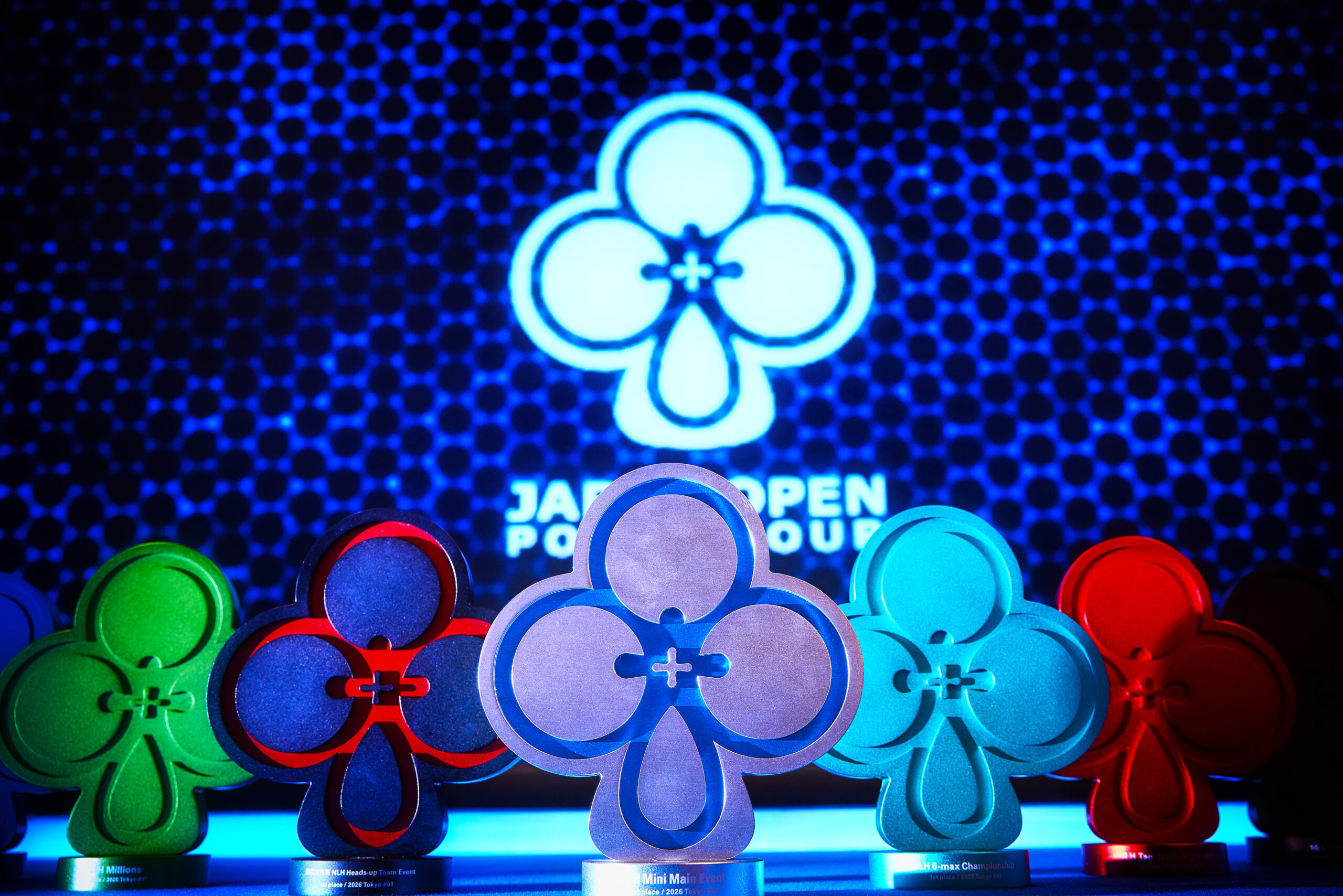 JOPTトロフィー特集！頂点に立つ者だけが得られる勝利の証