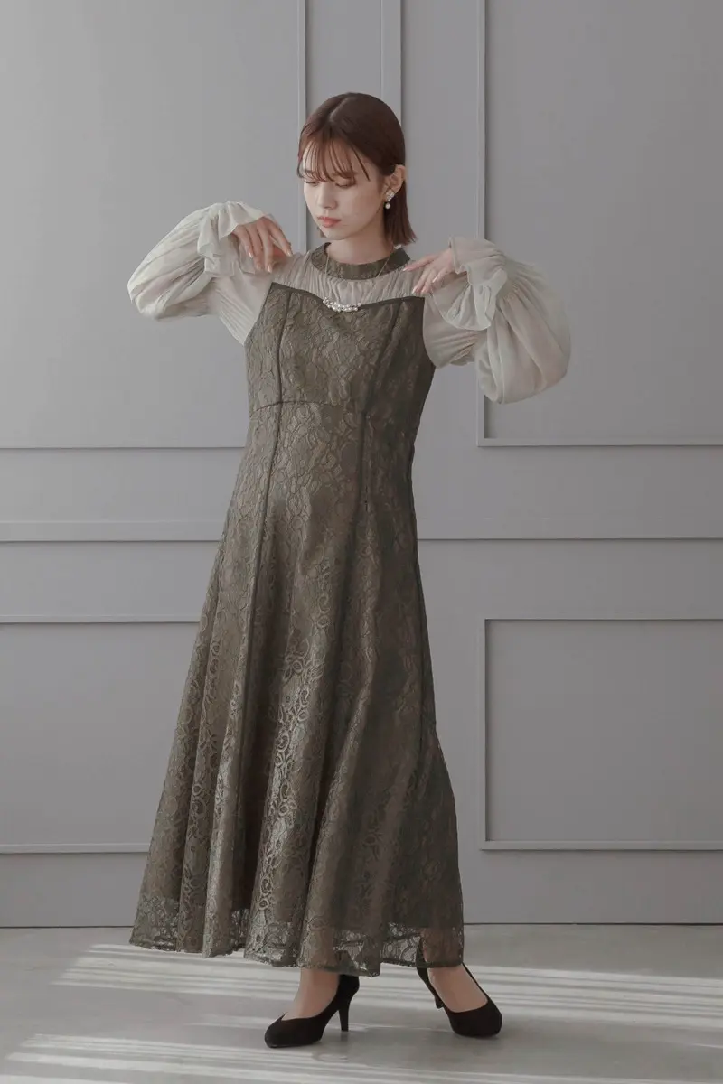 カーキのシャーリングスリーブジャガードドレス | Dorry doll | M