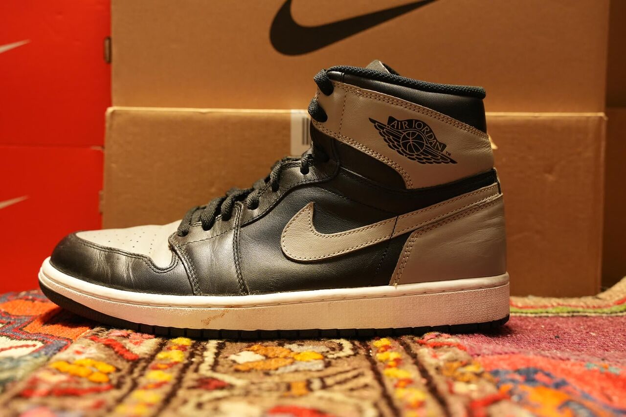 レビュー】ナイキ エアジョーダン 1 レトロ ハイ OG シャドウ 2018の