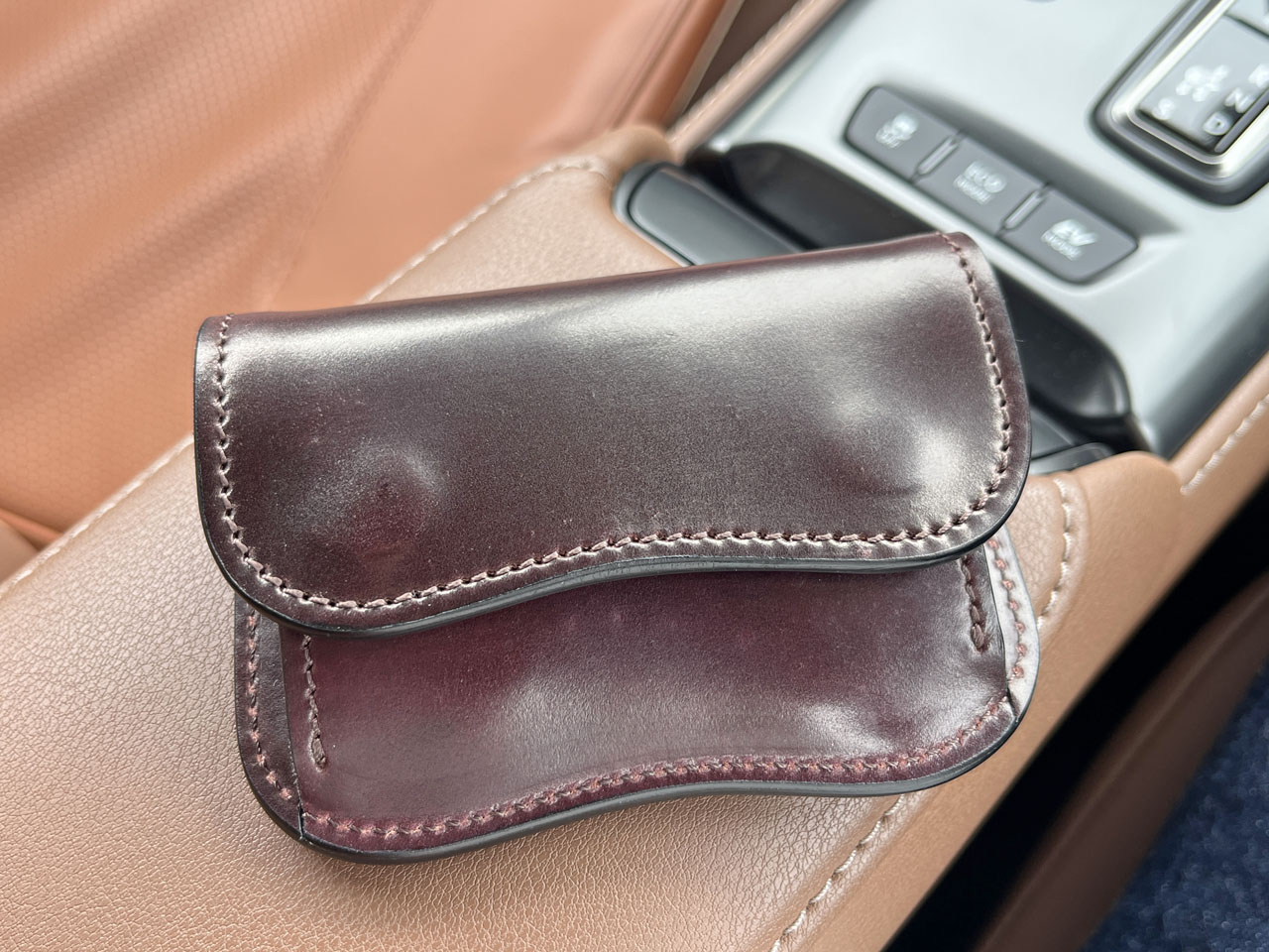 そこに艶はあるんか？【LAST CROPS LC-TONGUE】 : Salaryman C3