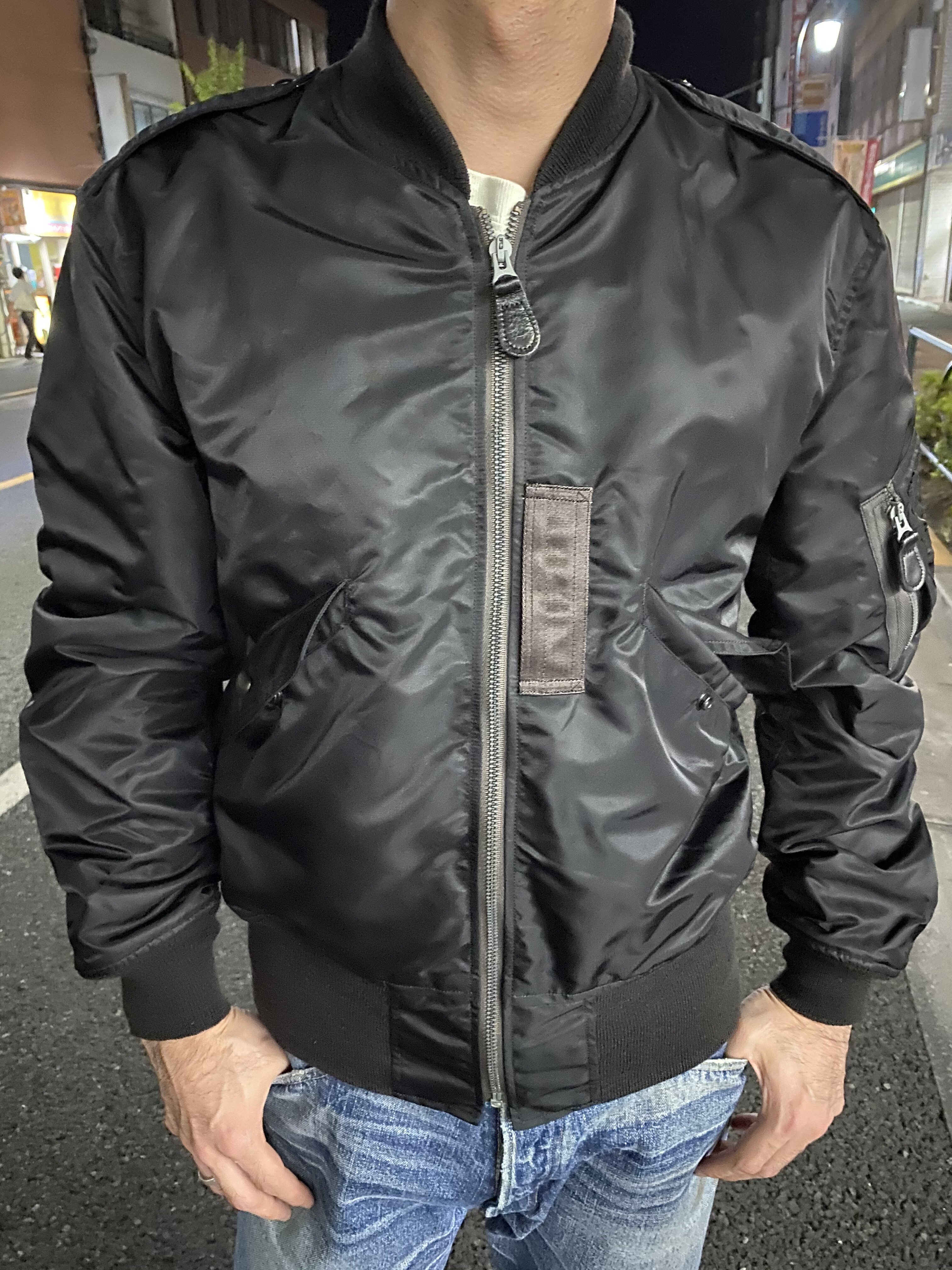 バズリクソンズ！ウィリアム・ギブソン コレクション“BLACK L-2B