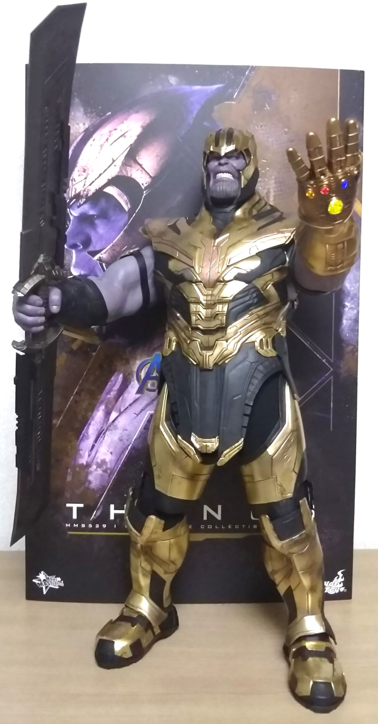 インフィニティ・ガントレットが発光！】ムービーマスターピース