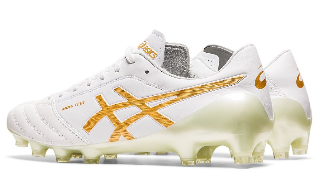 アシックス『DSライトX-FLY4』に白×金の新色が登場！ : Kohei's BLOG