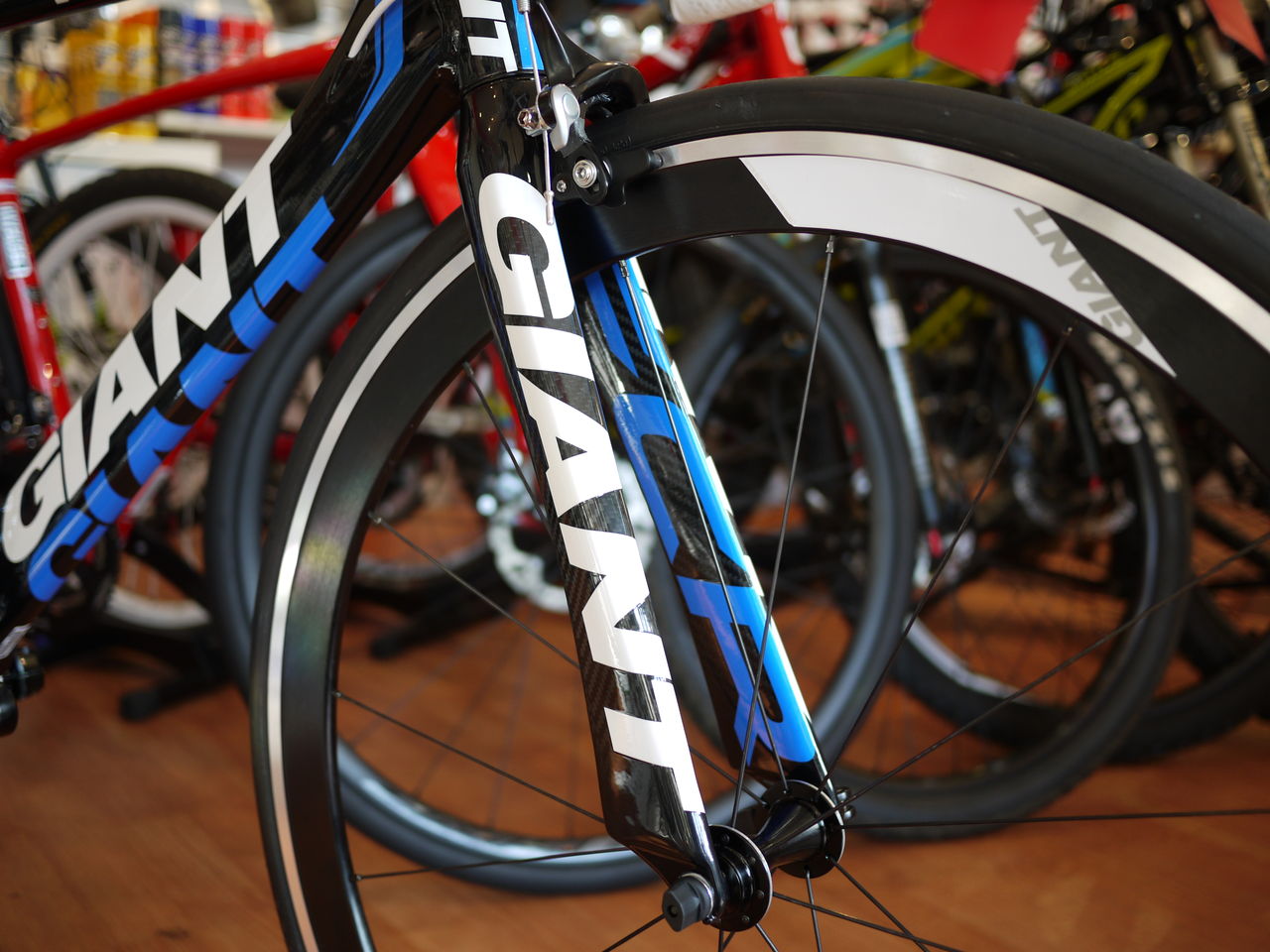 ご納品車両をご紹介！GIANT FCR LTD : SBC 新着情報