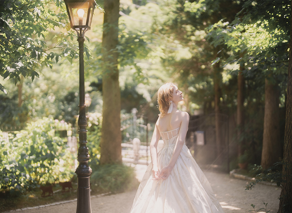 ウエディングドレス｜表参道・横浜のドレスサロンLIVE LOVE LAUGH