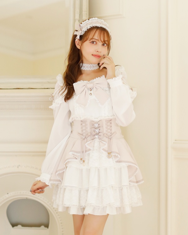 クロスレースリボンカットトップス ｜ LIZ LISA（リズリサ）公式通販