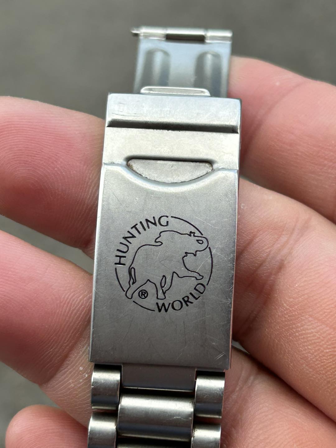 Hunting World Sportabout Quartz watch / SPM-016214179, Swiss made