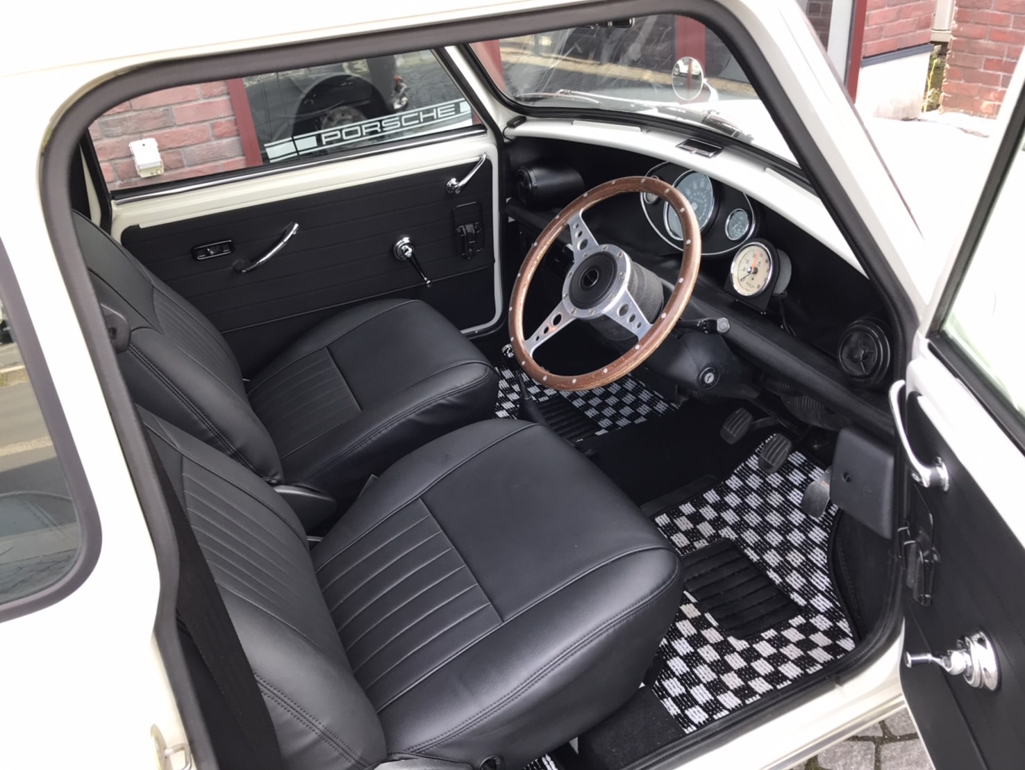 ﾛｰﾊﾞｰ】ﾐﾆ MK-1仕様｜ストックカー｜株式会社BONDS | ロータス茨城