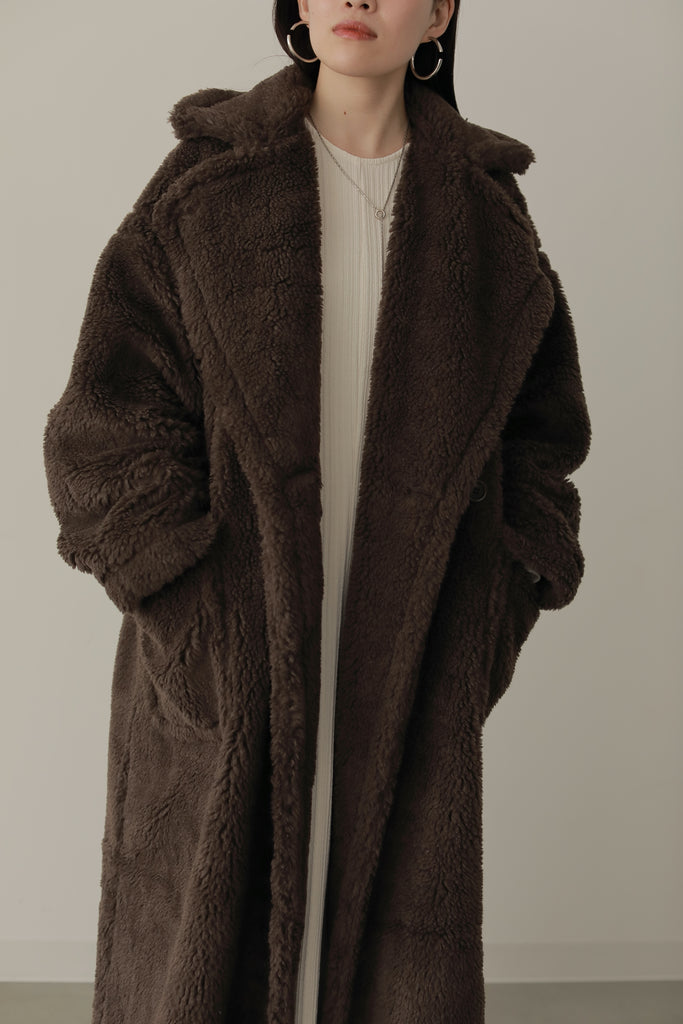 volume boa coat – louren store