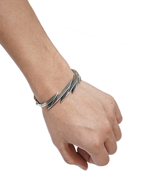 Aaron Anderson（アーロンアンダーソン） 】 別注ライトニングバングル