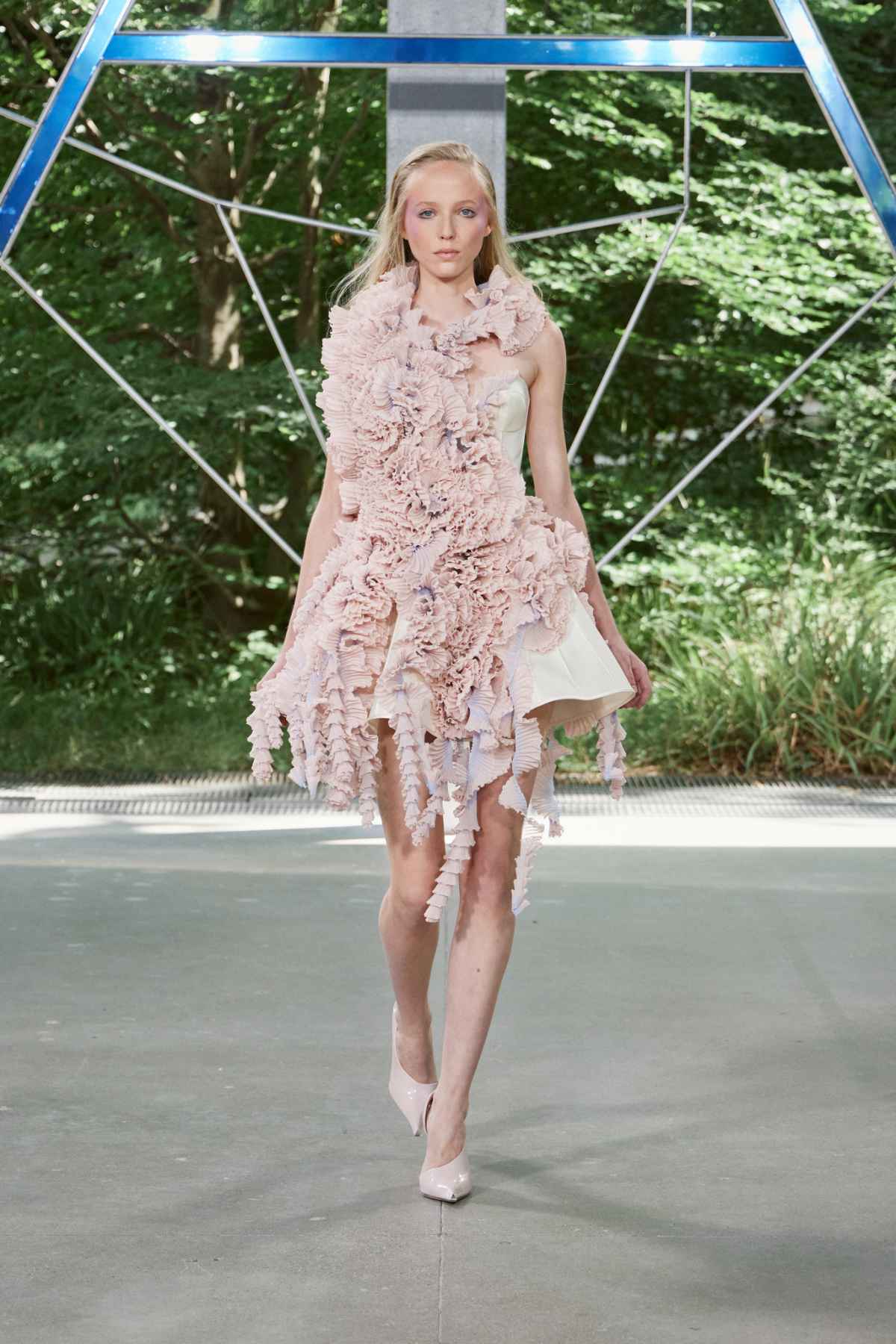 ArdAzAei Presents Its New Haute Couture Fall Winter 2025-25