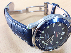 オメガ シーマスター プロフェッショナルとPLUS (プラス)を組み合わせ