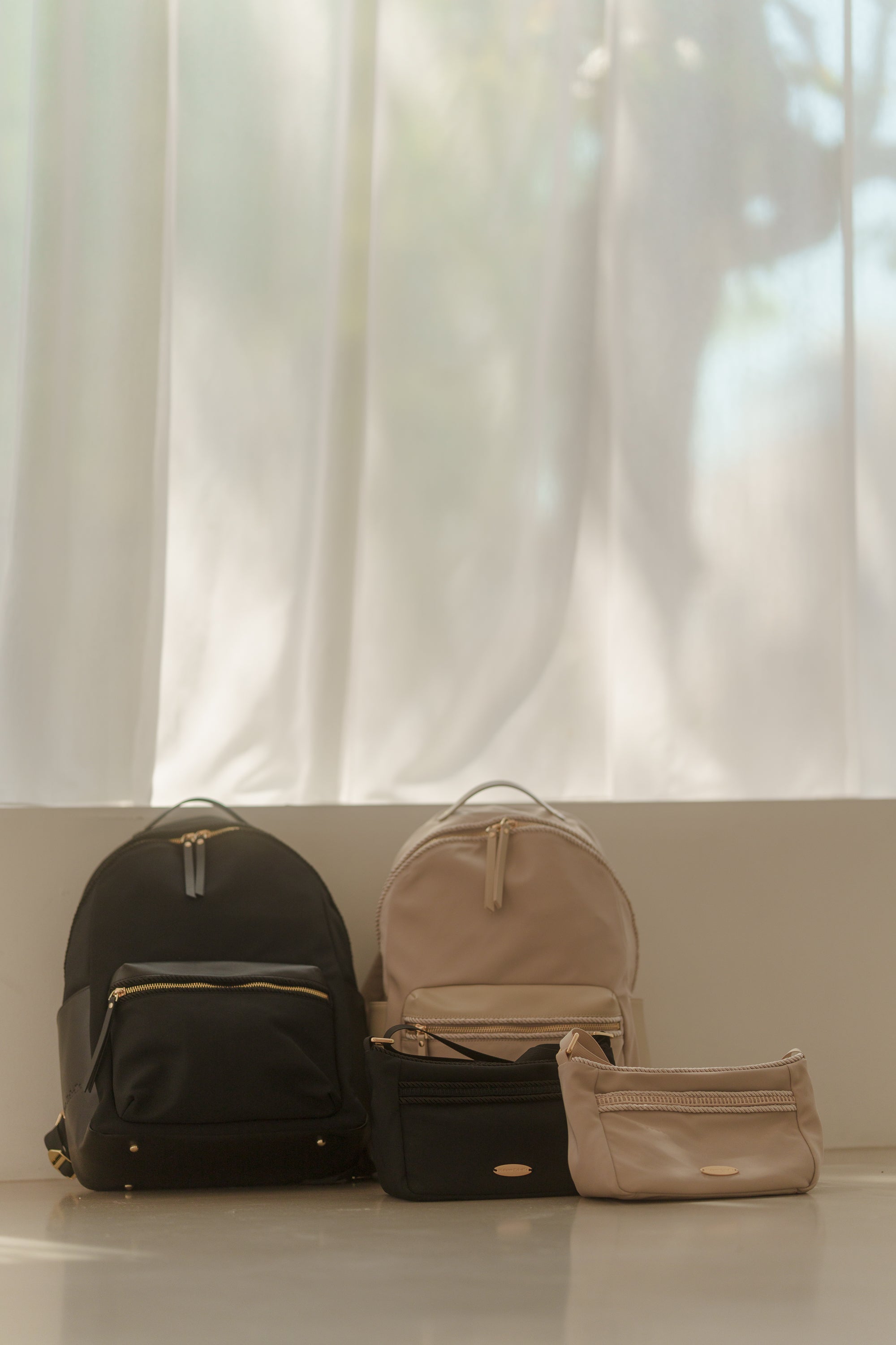 ツイストコードショルダーバッグ【リサイクルポリエステル】 – Maison