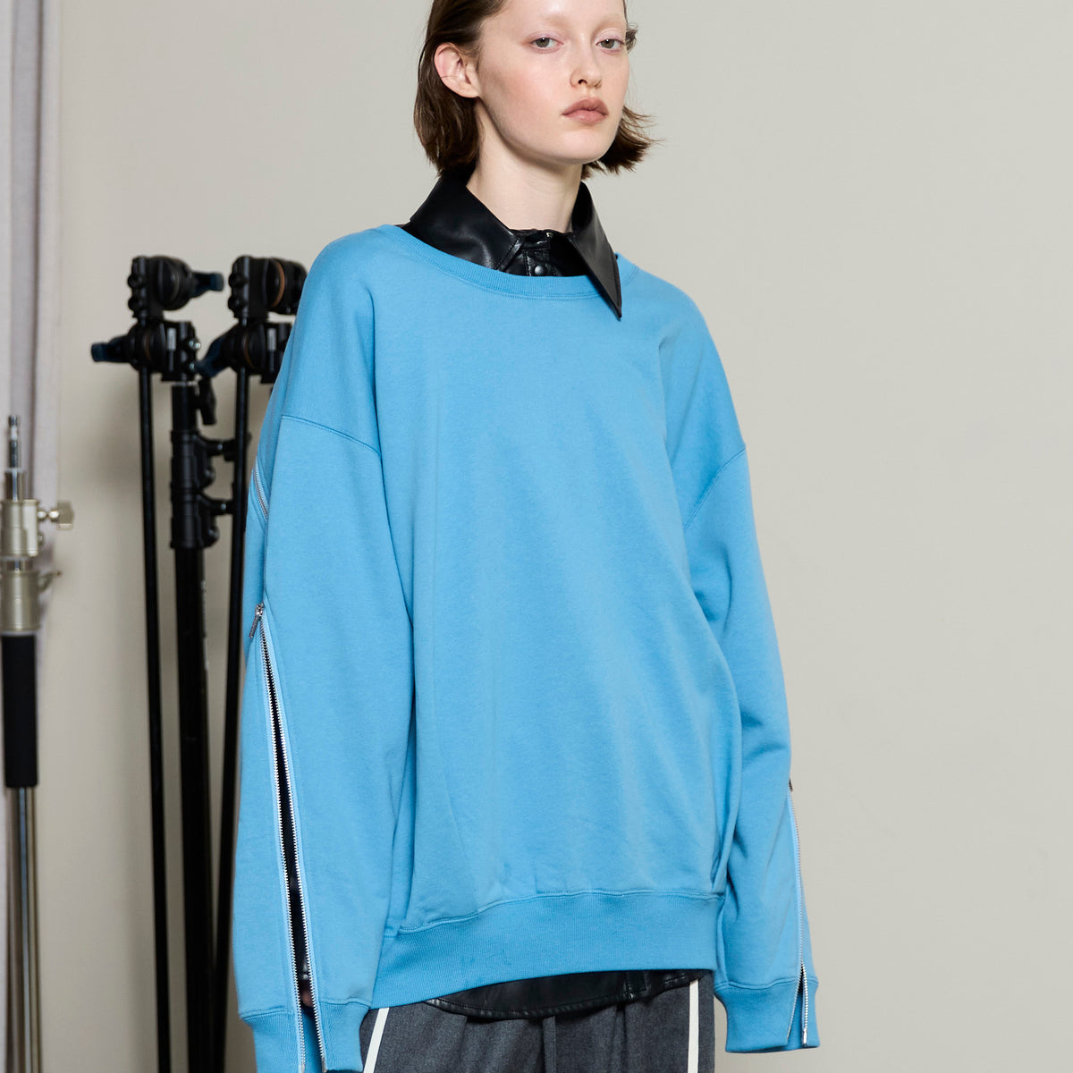 SALE】Zip Sweat Tops