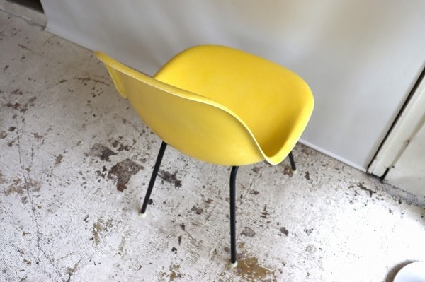 ハーマンミラー社製イームズ サイドシェルチェア(イエローFRP