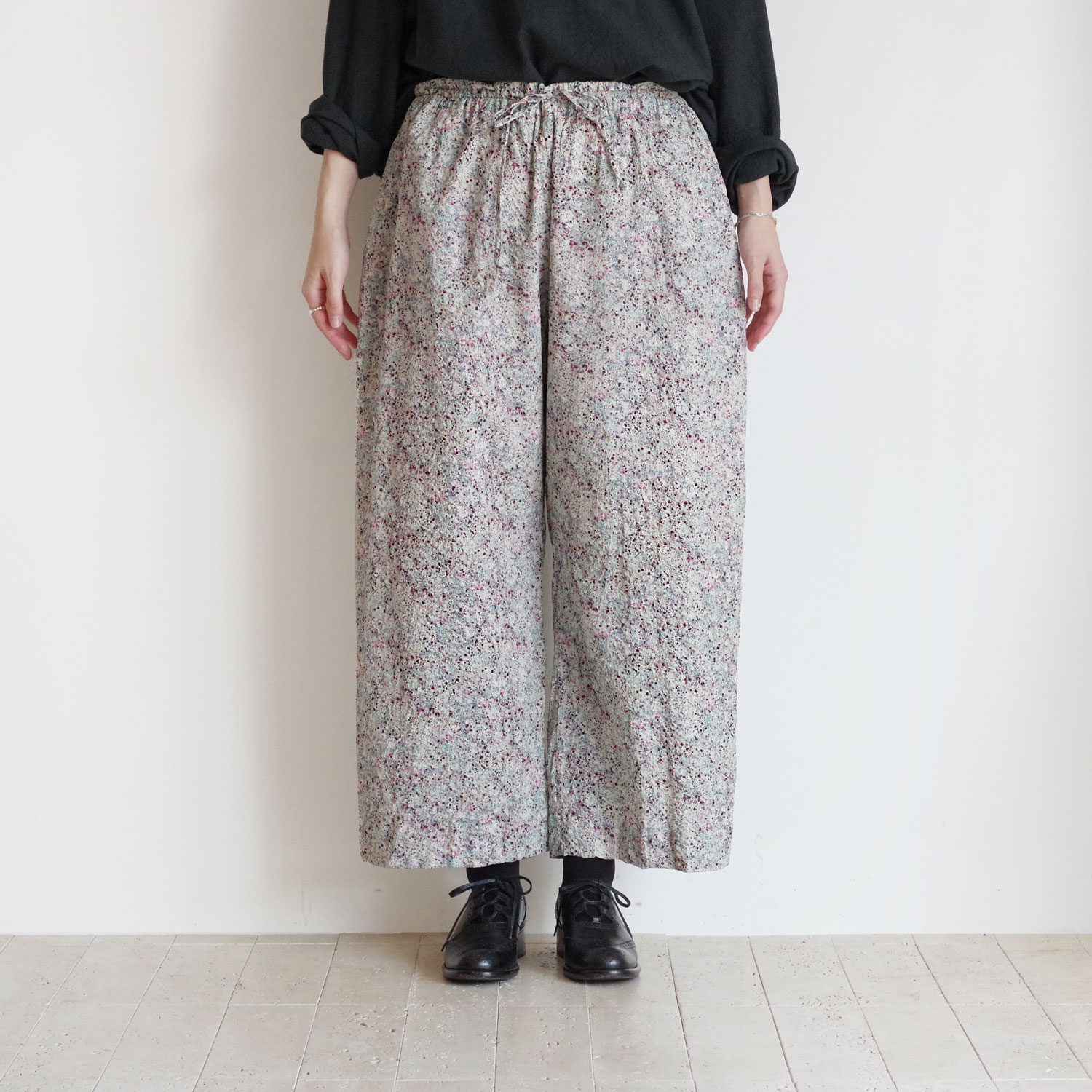 Veritecoeur ヴェリテクール : VC-2643 リバティプリントパンツ