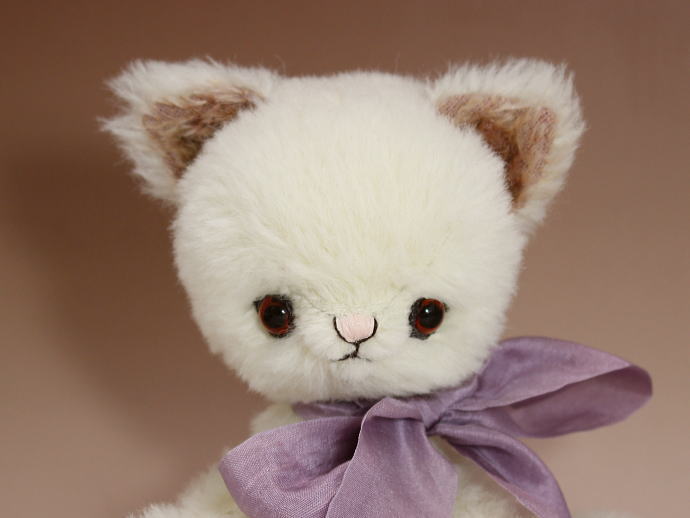 ご専用出品となります(⁎ᴗ͈ˬᴗ͈⁎)♡ ふわふわ白猫ちゃん♡ テディベア